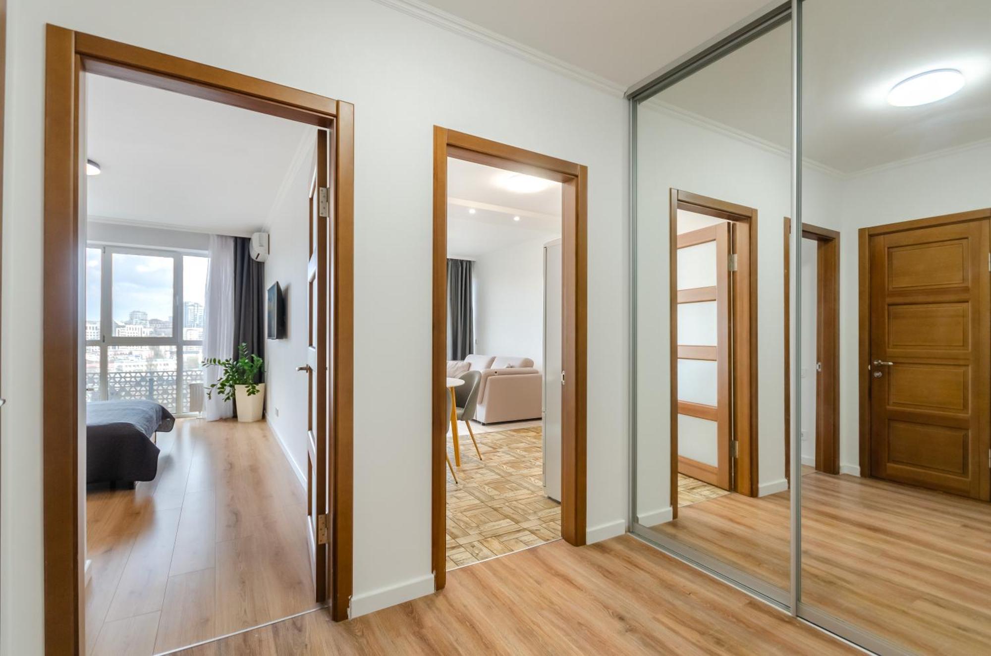 Petrovdom 7-27 In Rc Kvartet Cozy Apartment Nearby With Central Railway Station Kiev Exterior foto