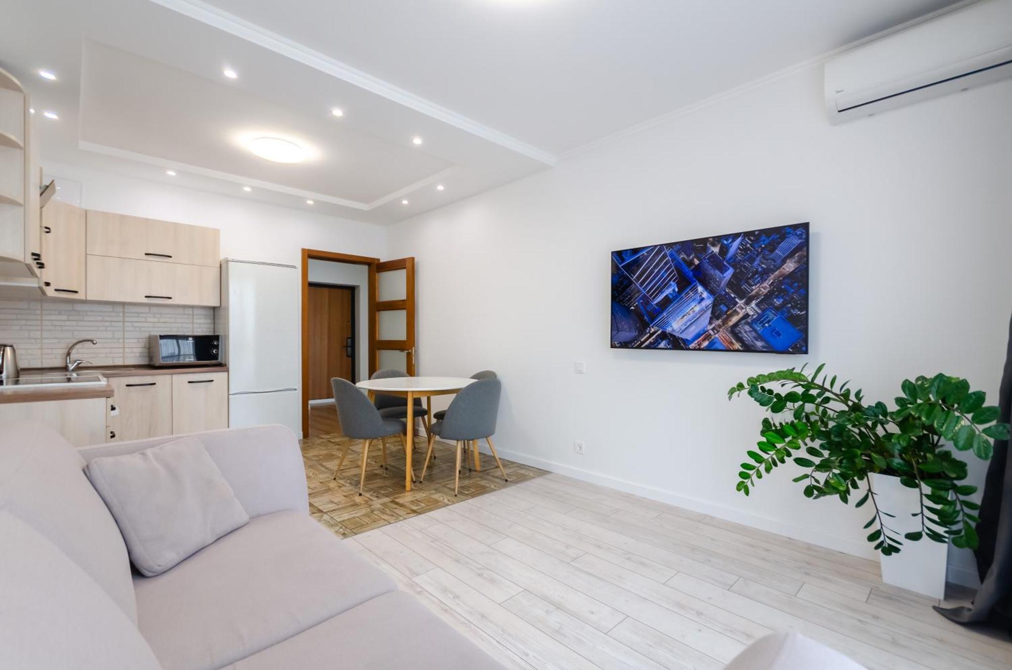 Petrovdom 7-27 In Rc Kvartet Cozy Apartment Nearby With Central Railway Station Kiev Exterior foto